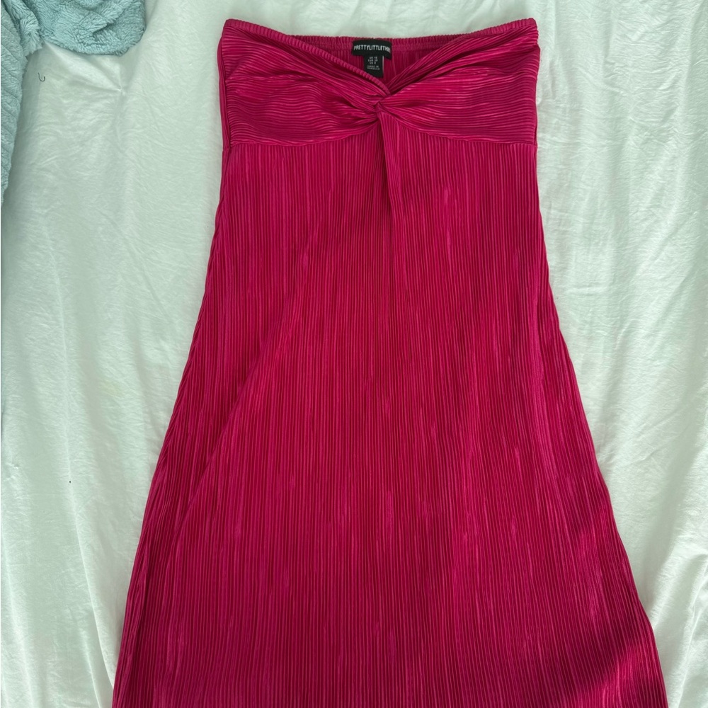 PrettyLittleThing Fuchsia Dress